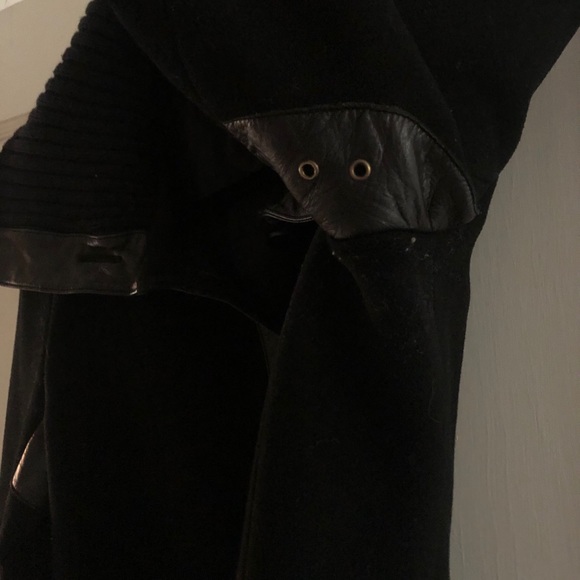 Mackage women’s black jacket - Picture 10 of 16